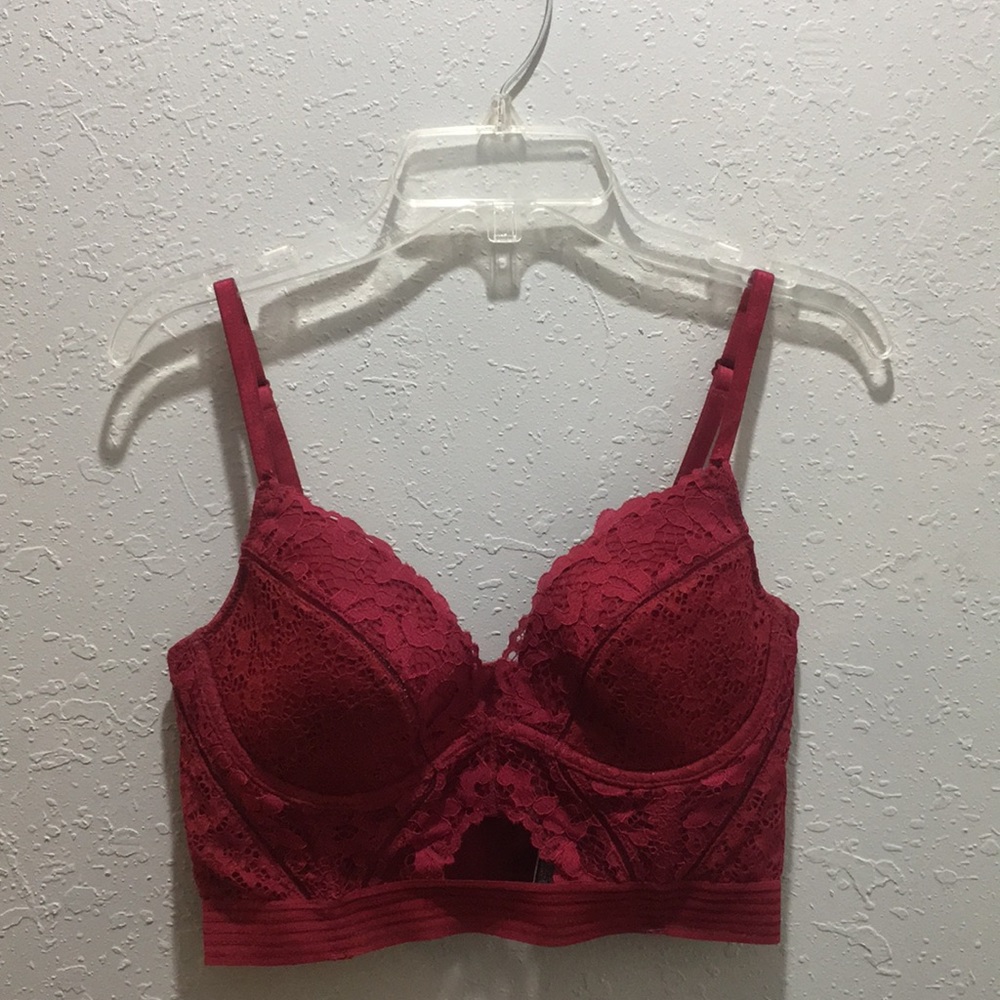 Lightly lined bra